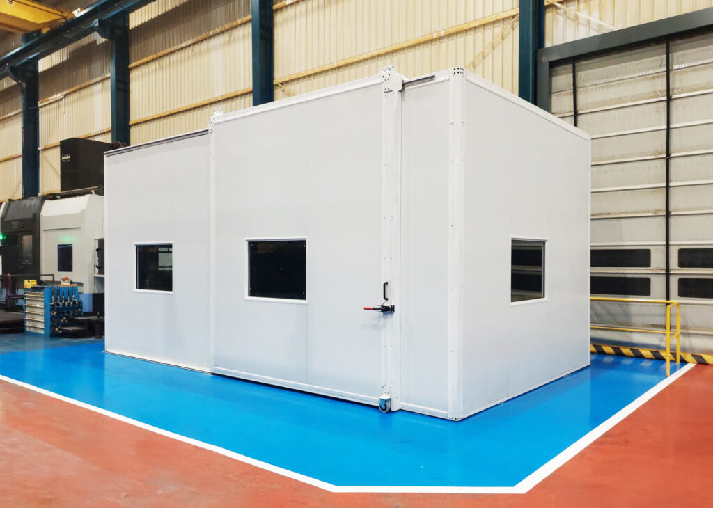 Cabina acústica diseñada para fábrica de engranajes industriales