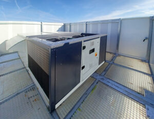 Detalle del montaje de pantallas acústicas