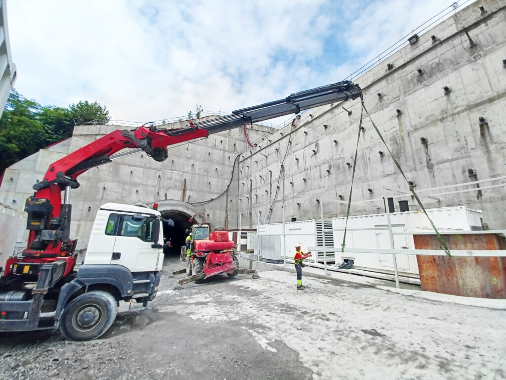 Proceso del montaje del cerramiento acústico
