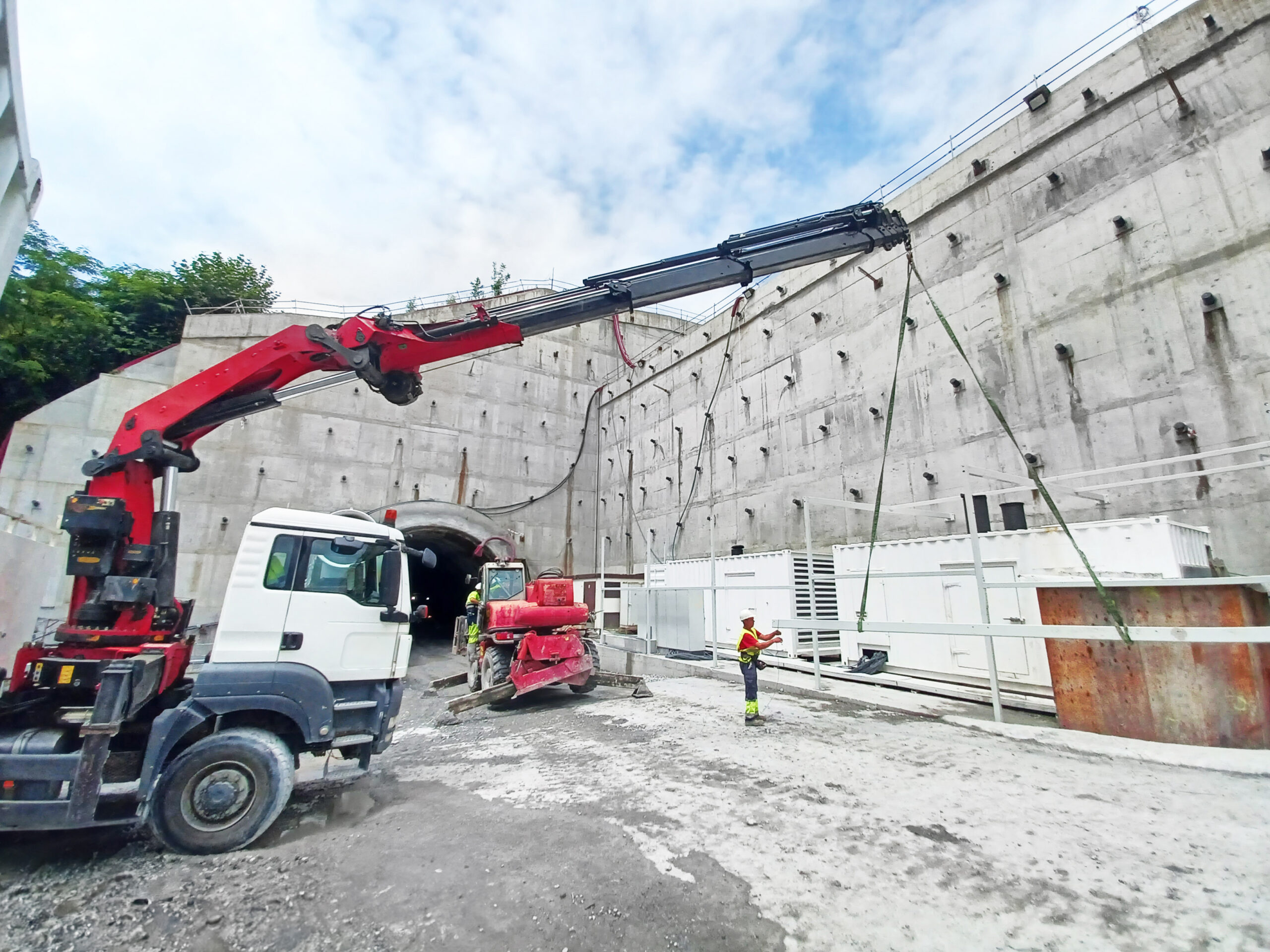 Proceso del montaje del cerramiento acústico